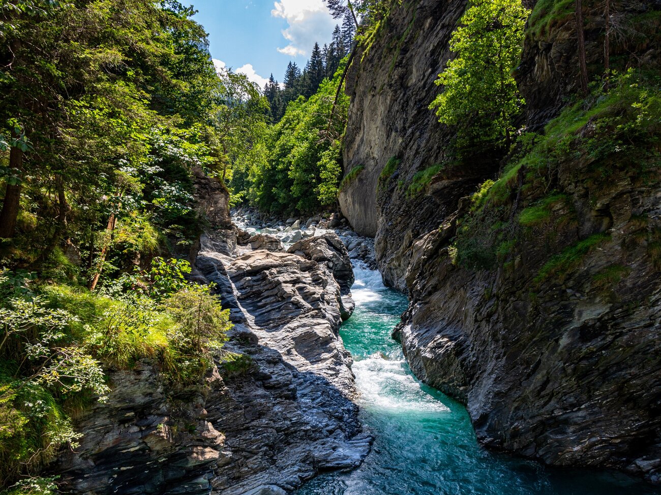 Canyoning in der Schweiz: Was dich erwartet und wie du dich vorbereitest –